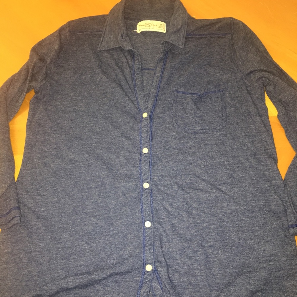 Soft Abercrombie & Fitch Shirt
